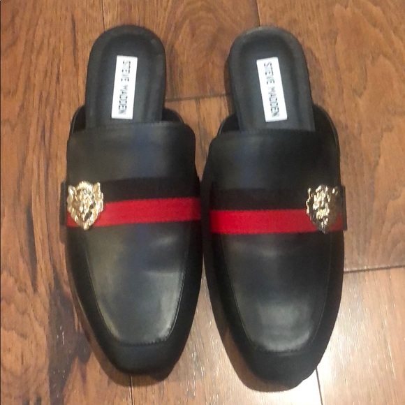 STEVE MADDEN BLACK MULES